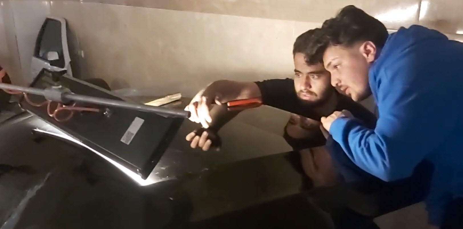 آموزش حضوری در کارگاه واقعی  صافکاری بدون رنگ PDR   تماس جهت مشاوره 09125617868